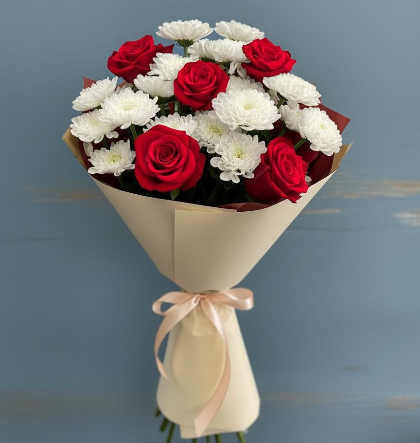 Букет цветов из: Розы и Хризантемы в Кировском