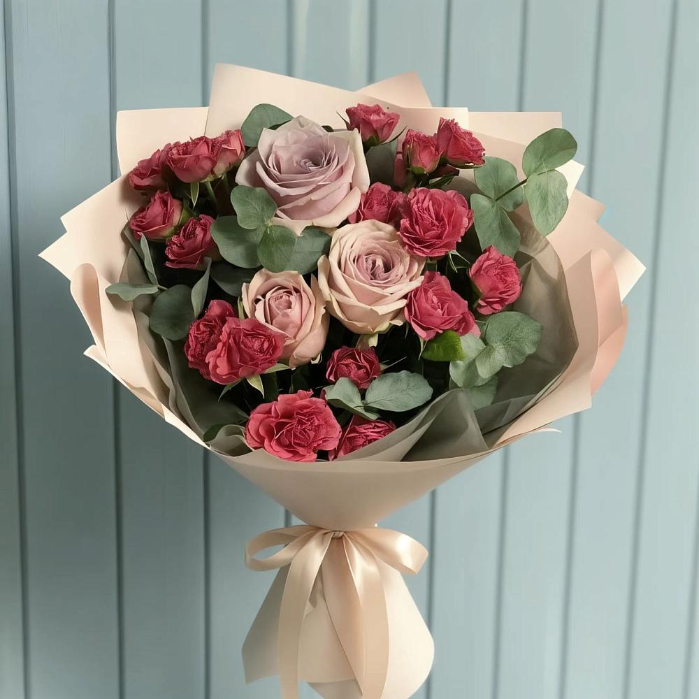 Букет цветов из: Гвоздики и Розы в Кировском