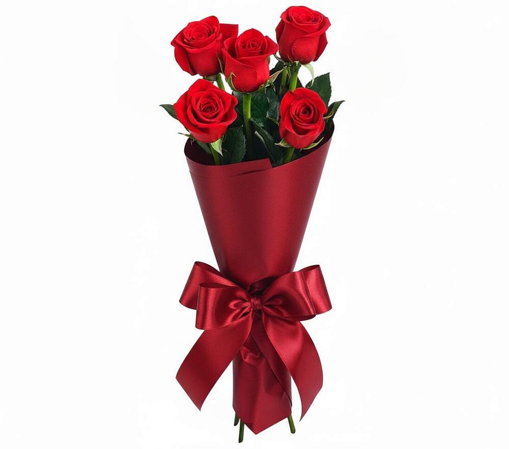 Букет 5 Красных роз Эдлесс Лав в Кировском