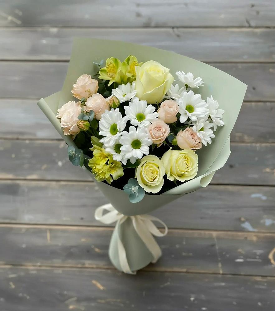 Букет цветов из: Альстромерии, Розы и Хризантемы в Кировском