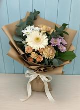 Букет цветов из:  Герберы и Хризантемы в Кировском