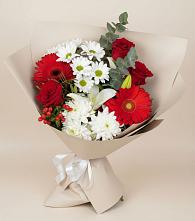 Букет цветов из:  Розы, Хризантемы, Герберы и Лилии в Кировском