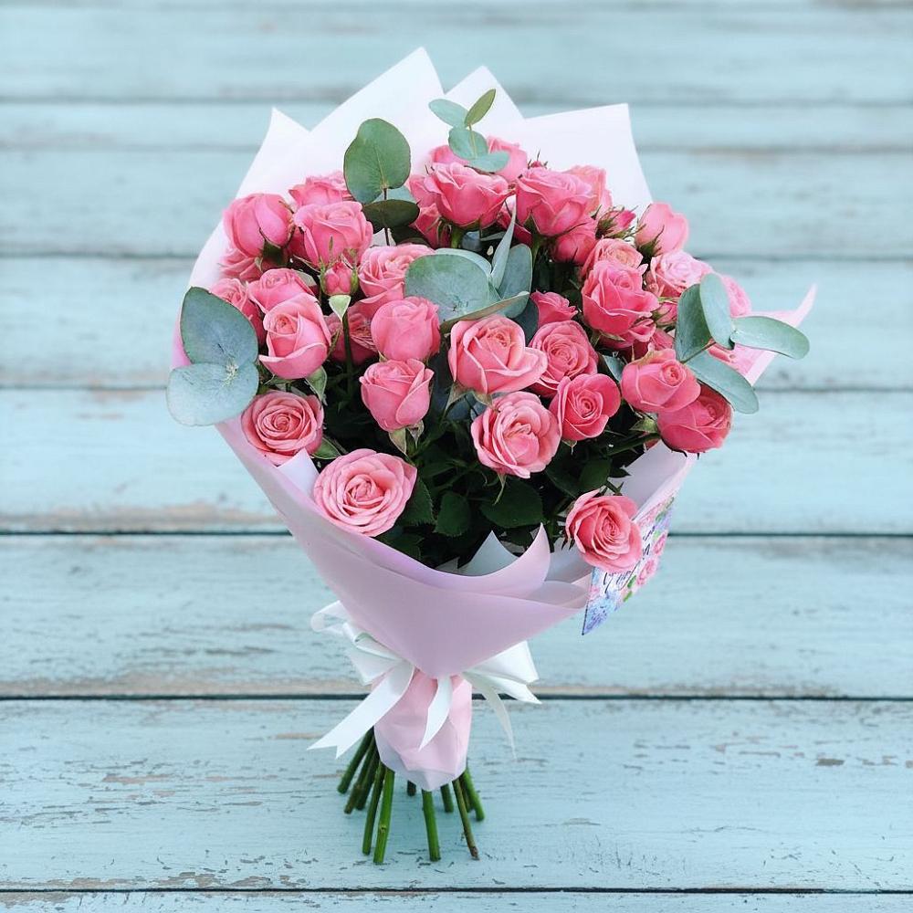 Букет Леди совершенство в Кировском