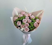Букет цветов из:  Розы и Хризантемы в Кировском