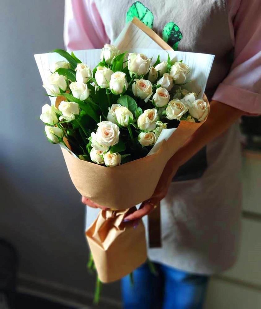 Букет цветов из: Розы в Кировском