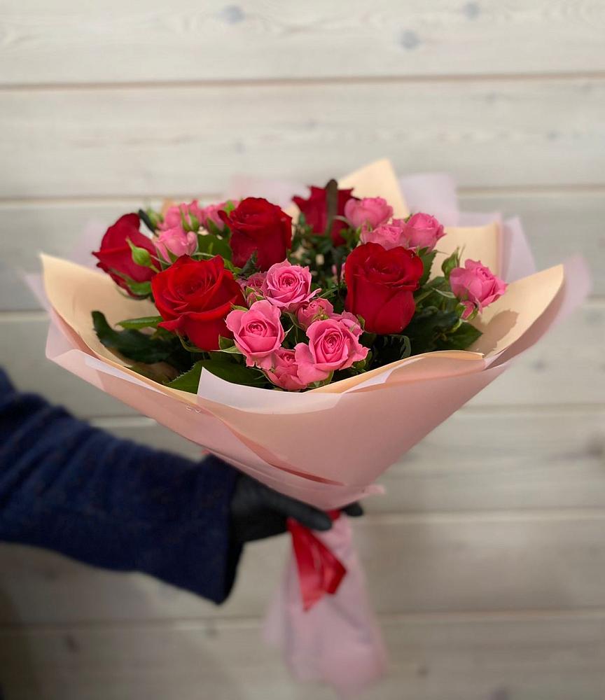 Букет цветов из: Розы в Кировском