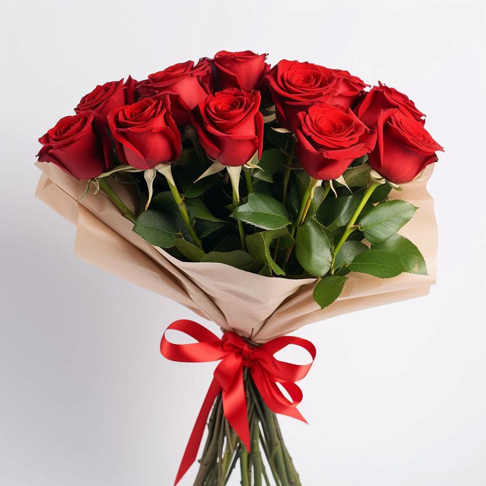 Букет 11 Красных роз Эдлесс Лав в Кировском
